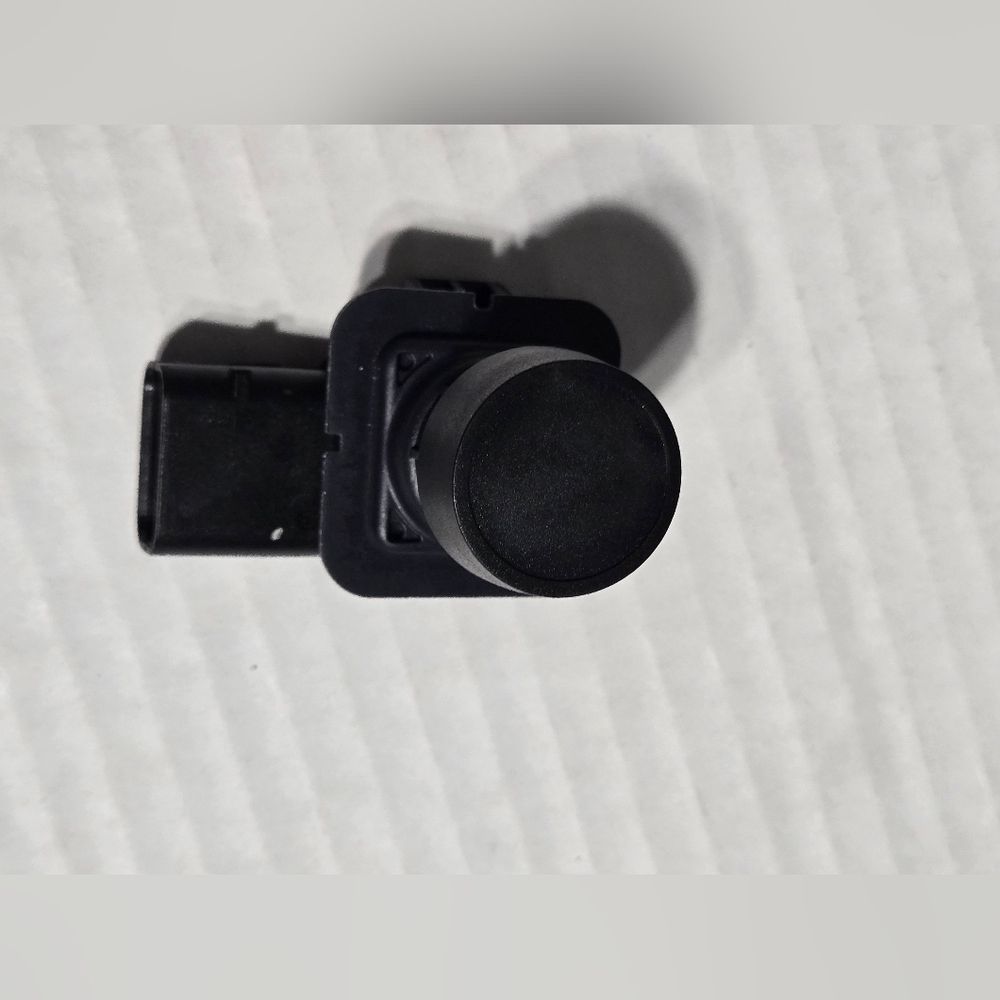 Vehicle Rear‎ View Parking Assist Camera Replacement | 6-Pin Plug - Picture 5 of 9